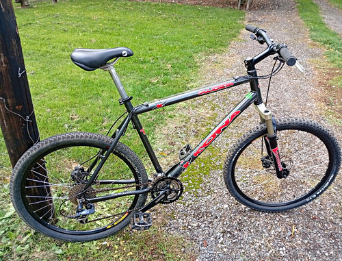 Kona caldera 26in bike - bike, large
